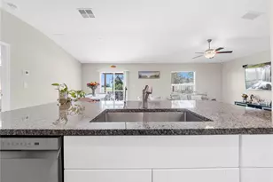 15436 Miller Creek Dr, Sun City Center, FL 33573 - Photo 10