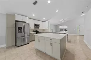 6241 Crickethollow Dr, Riverview, FL 33578 - Photo 6
