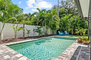 3912 W Cleveland St, Tampa, FL 33609 - Photo 2