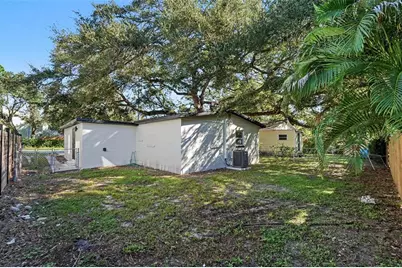 3306 W Wyoming Avenue, Tampa, FL 33611 - Photo 14