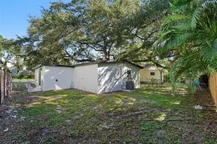 3306 W Wyoming Ave, Tampa, FL 33611 - Photo 14