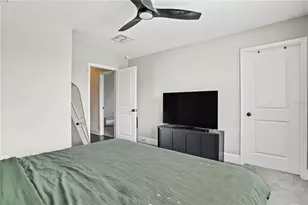 2430 Golden Pasture Cir, Clearwater, FL 33764 - Photo 32