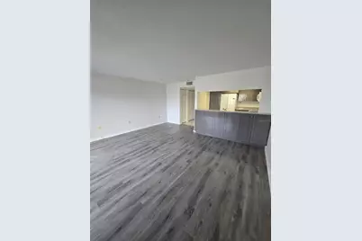 106 1st Street E #213, Tierra Verde, FL 33715 - Photo 6