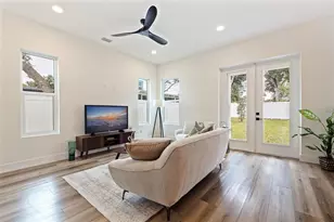4468 57th Ave N, Saint Petersburg, FL 33714 - Photo 14