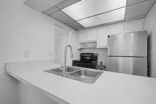 420 N Bayshore Blvd, Clearwater, FL 33759 - Photo 32