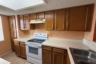 6681 121st Ave, Largo, FL 33773 - Photo 6