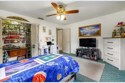 241 W Hollyfern Place, Beverly Hills, FL 34465 - Photo 18