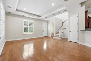 [Address not provided], Tampa, FL 33609 - Photo 6