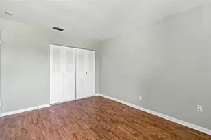 4830 Grove Point Dr, Tampa, FL 33624 - Photo 38