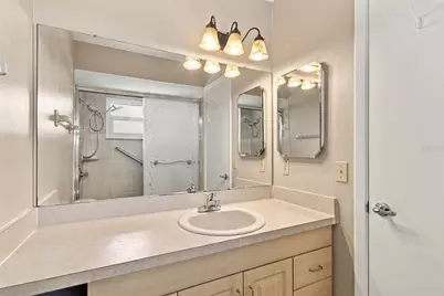 4830 Grove Point Drive, Tampa, FL 33624 - Photo 32
