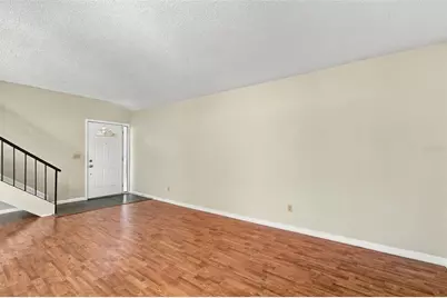 4830 Grove Point Drive, Tampa, FL 33624 - Photo 10