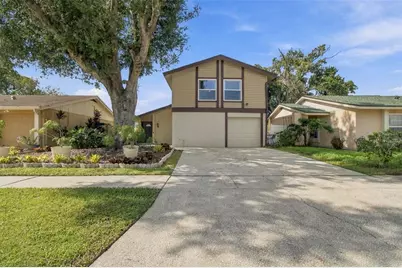 4830 Grove Point Drive, Tampa, FL 33624 - Photo 2