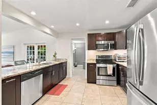 874 Pinewood Terrace W, Palm Harbor, FL 34683 - Photo 10