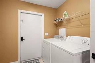 201 Glendale Dr, Brandon, FL 33511 - Photo 14