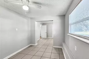 841 La Plaza Ave S, Saint Petersburg, FL 33707 - Photo 6