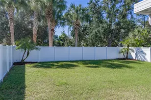 7619 Wiltshire Park Pl, Apollo Beach, FL 33572 - Photo 30