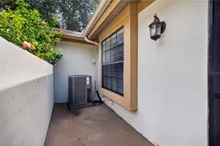 4004 Shoreside Cir, Tampa, FL 33624 - Photo 30