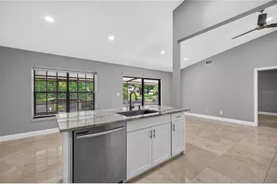 4004 Shoreside Circle, Tampa, FL 33624 - Photo 10