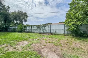 4407 Pompano Dr, Tampa, FL 33617 - Photo 18