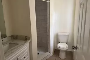 2609 E Emma St, Tampa, FL 33610 - Photo 8