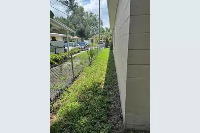 2609 E Emma Street, Tampa, FL 33610 - Photo 18