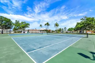 10216 Regal Dr, Largo, FL 33774 - Photo 42