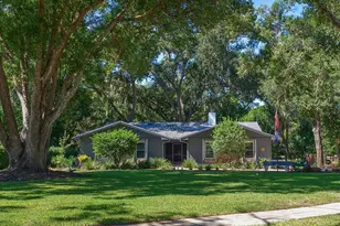 1652 Hobbit Rd, Dunedin, FL 34698 - Photo 1