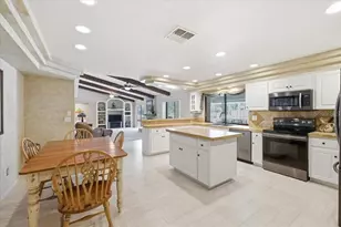 3168 Masters Dr, Clearwater, FL 33761 - Photo 14