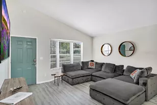 1112 S Prospect Ave, Clearwater, FL 33756 - Photo 4