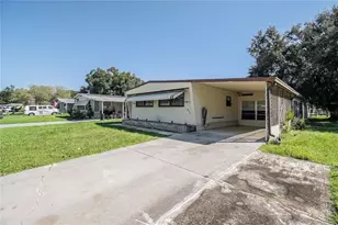 432 Lazy Lake Dr W, Lakeland, FL 33801 - Photo 1