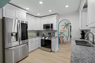 9220 132nd St, Seminole, FL 33776 - Photo 34