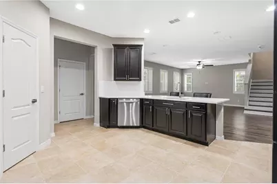 5955 Caldera Ridge Drive, Lithia, FL 33547 - Photo 8