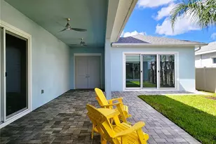 8896 Drummer Plank Dr, Wesley Chapel, FL 33545 - Photo 14