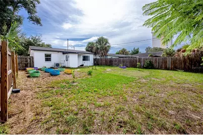 5735 Burlington Avenue N, Saint Petersburg, FL 33710 - Photo 34