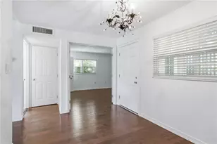 821 Deleon Ct, Dunedin, FL 34698 - Photo 8