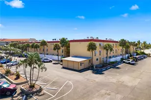 8911 Blind Pass Rd, Saint Pete Beach, FL 33706 - Photo 38