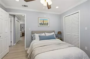 8911 Blind Pass Rd, Saint Pete Beach, FL 33706 - Photo 20