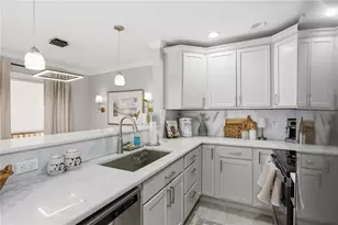8911 Blind Pass Rd, Saint Pete Beach, FL 33706 - Photo 16