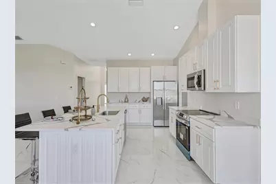 2719 46th Street E, Palmetto, FL 34221 - Photo 12