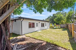 6273 20th St S, Saint Petersburg, FL 33712 - Photo 42