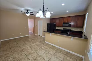 2425 Middleton Grove Dr, Brandon, FL 33511 - Photo 20