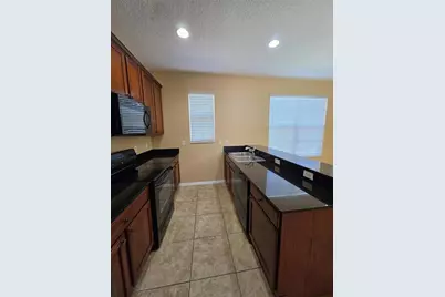 2425 Middleton Grove Drive, Brandon, FL 33511 - Photo 18