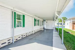 980 7th St NW, Largo, FL 33770 - Photo 24