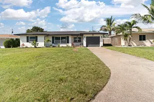 1432 Lime St, Clearwater, FL 33756 - Photo 2