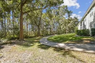 1627 Hammocks Ave, Lutz, FL 33549 - Photo 4