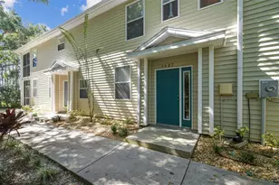 1627 Hammocks Ave, Lutz, FL 33549 - Photo 2