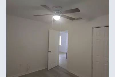 2227 Curtis Drive S, Clearwater, FL 33764 - Photo 8