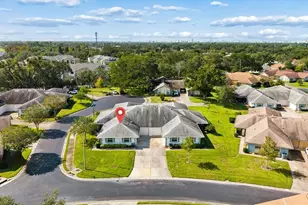 1307 Stonehaven Ln, Dunedin, FL 34698 - Photo 2