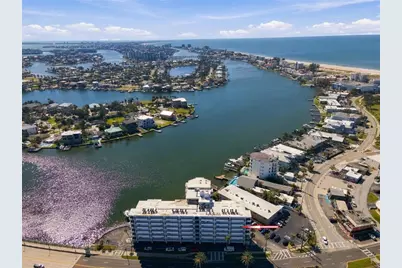285 107th Avenue #407, Treasure Island, FL 33706 - Photo 2