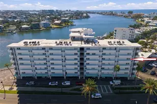285 107th Ave, Treasure Island, FL 33706 - Photo 1